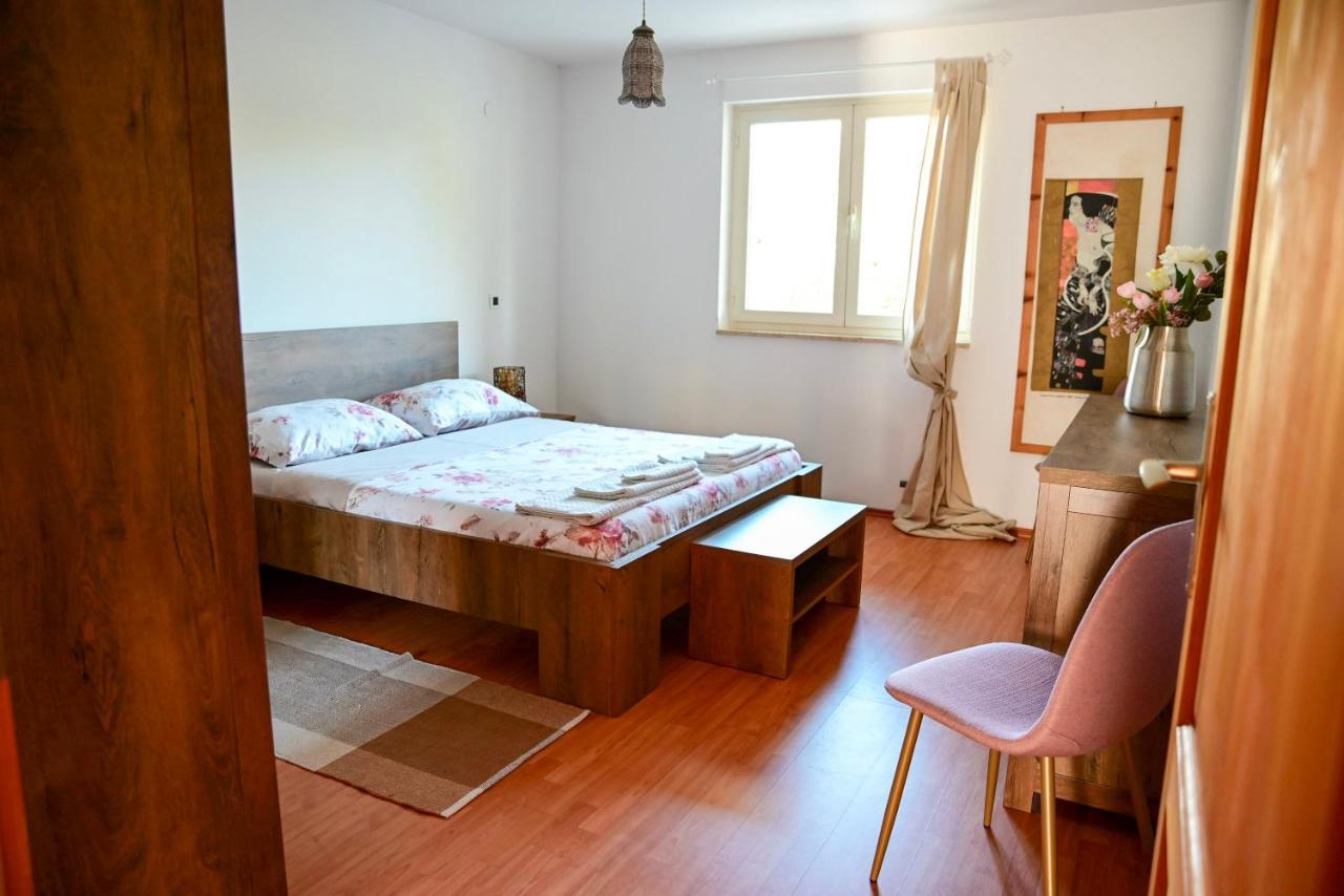 Apartment Laetitia Каштелир Экстерьер фото