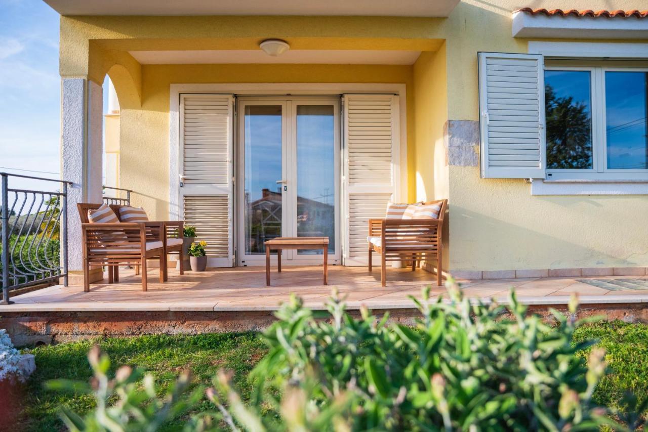 Apartment Laetitia Каштелир Экстерьер фото