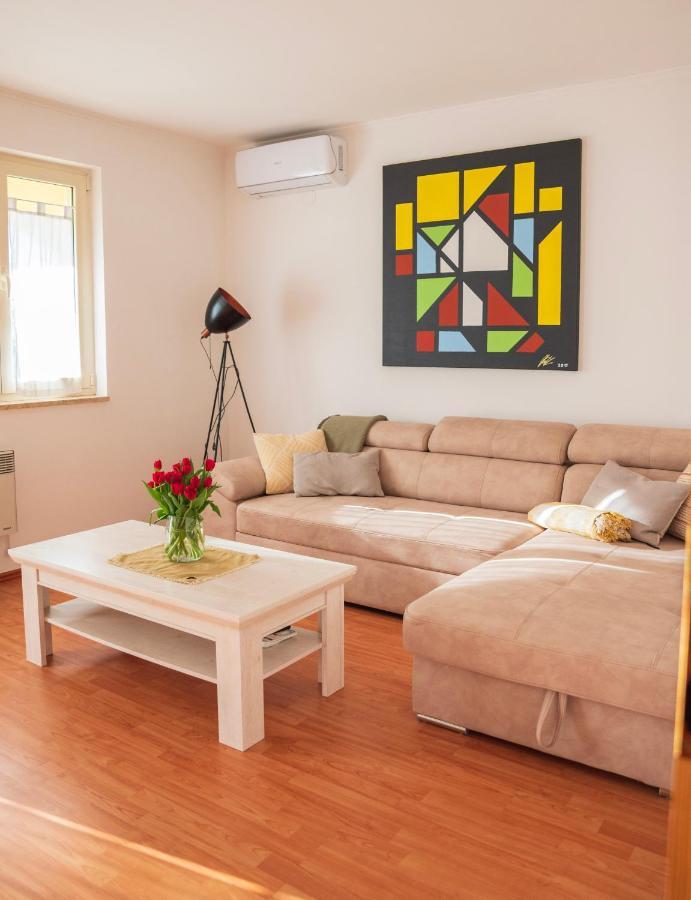 Apartment Laetitia Каштелир Экстерьер фото